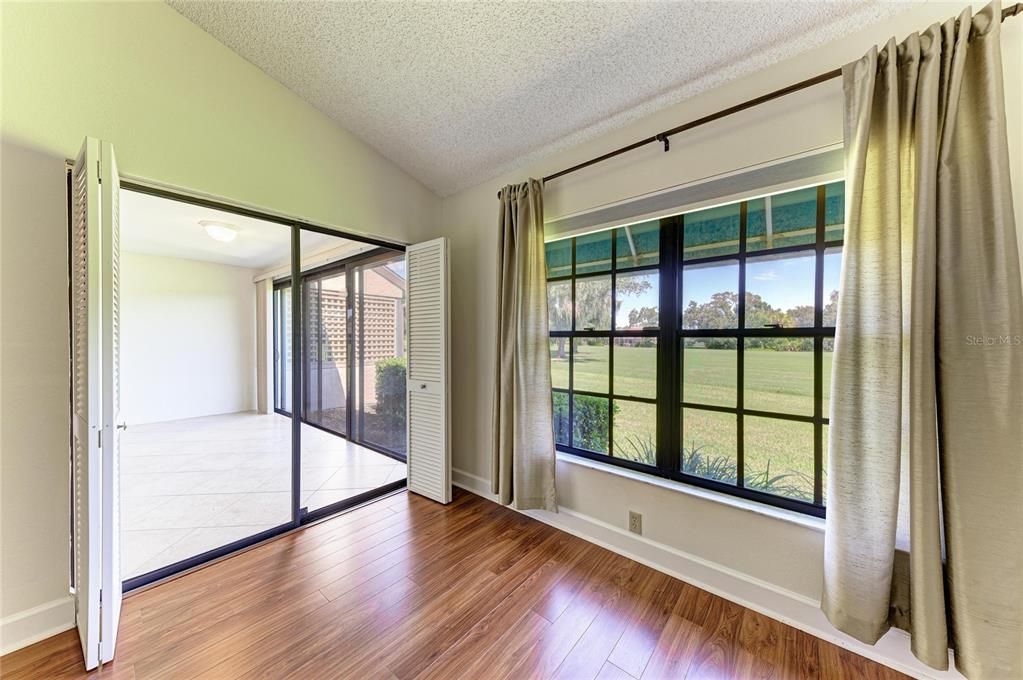 For Sale: $310,000 (2 beds, 2 baths, 1380 Square Feet)