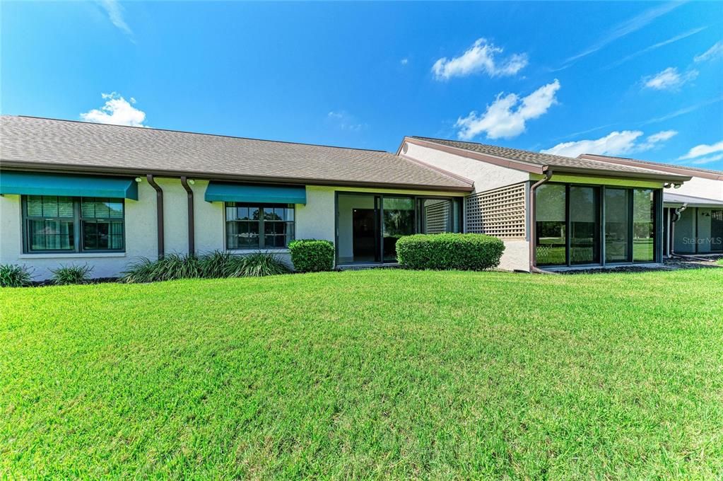 For Sale: $310,000 (2 beds, 2 baths, 1380 Square Feet)