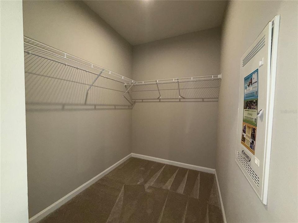 В аренду: $1,850 (3 спален, 2 ванн, 1450 Квадратных фут)