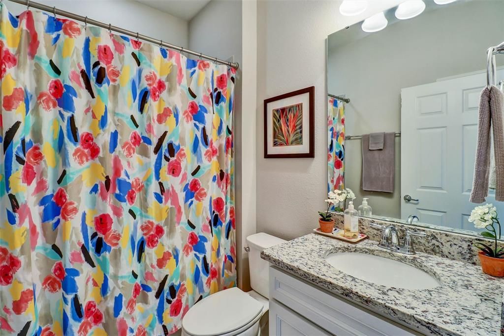 En Venta: $429,900 (3 camas, 2 baños, 2030 Pies cuadrados)