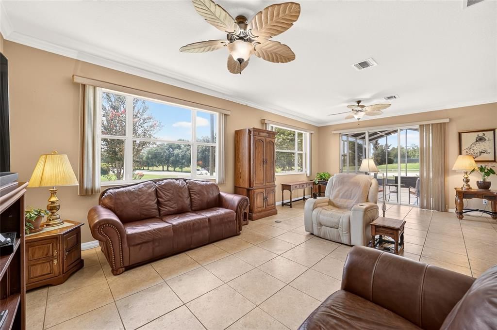 For Sale: $330,000 (3 beds, 2 baths, 2316 Square Feet)
