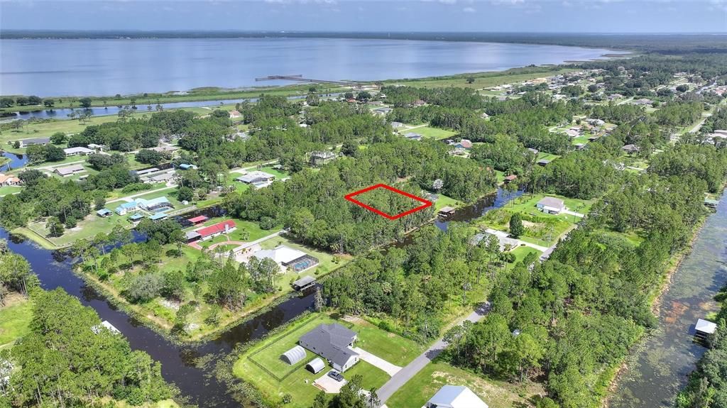 待售: $77,500 (0.50 acres)