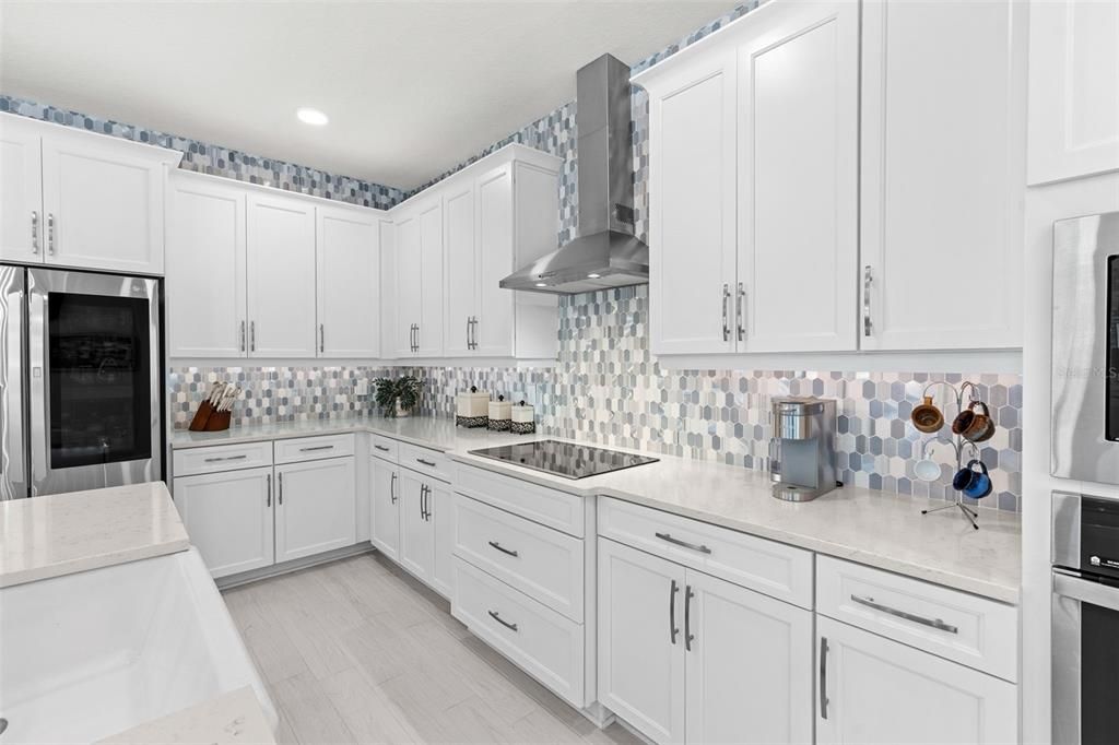 For Sale: $1,100,000 (4 beds, 3 baths, 4234 Square Feet)
