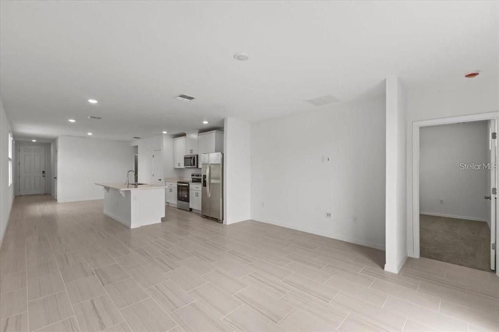 В аренду: $1,800 (3 спален, 2 ванн, 1484 Квадратных фут)