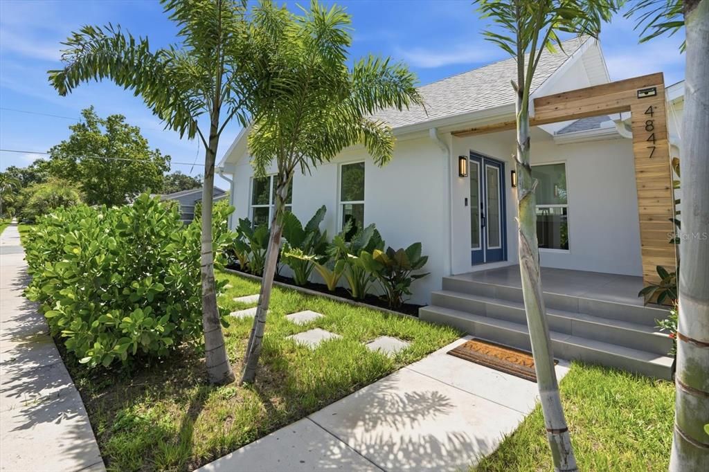 En Venta: $799,000 (3 camas, 2 baños, 1668 Pies cuadrados)