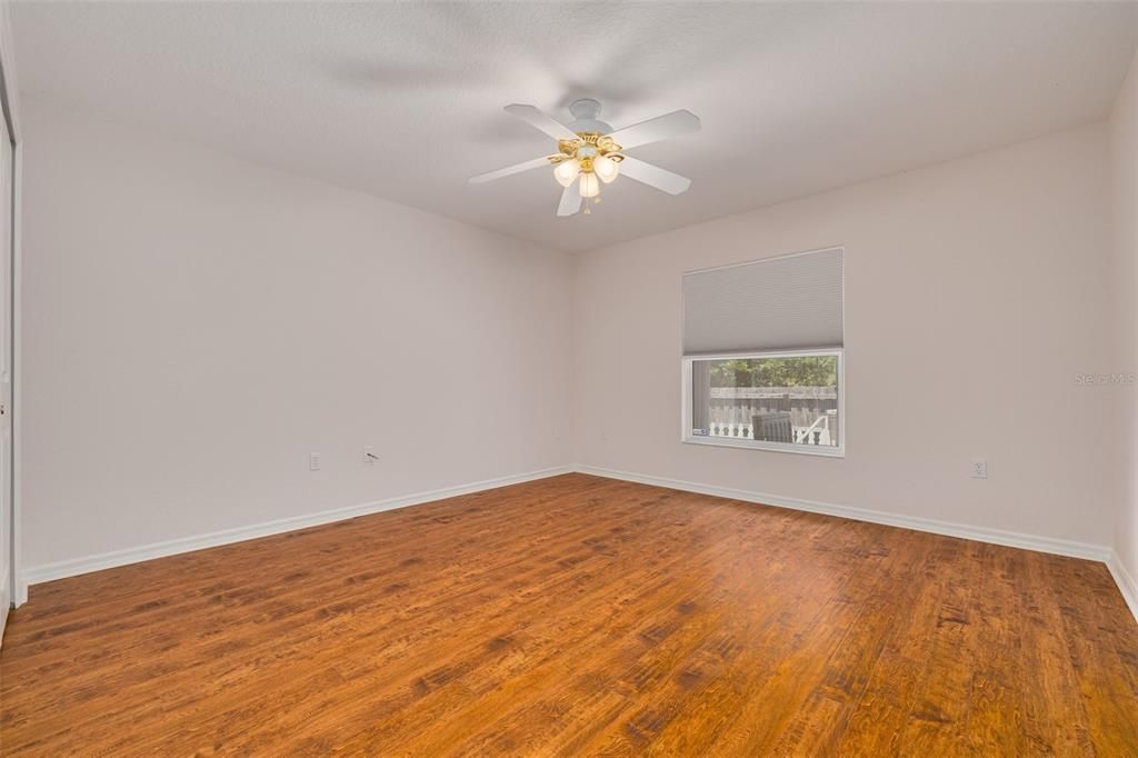 En Venta: $449,000 (3 camas, 2 baños, 1698 Pies cuadrados)