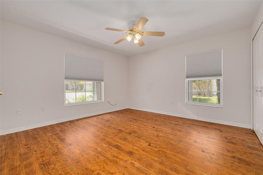 En Venta: $449,000 (3 camas, 2 baños, 1698 Pies cuadrados)