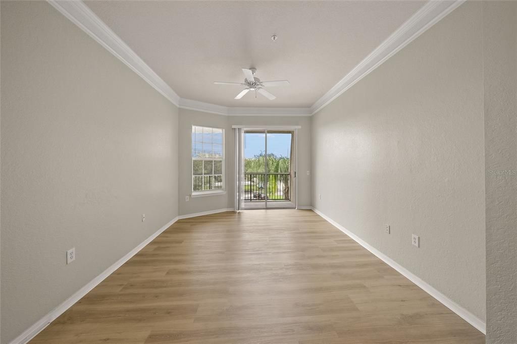 For Sale: $175,000 (2 beds, 1 baths, 1118 Square Feet)