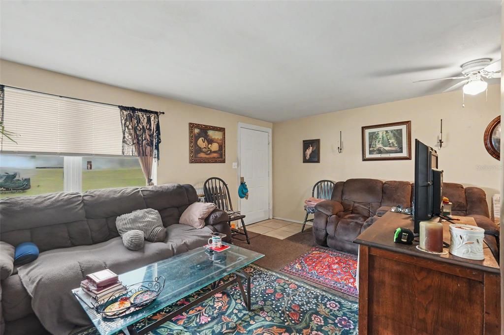 For Sale: $385,000 (4 beds, 0 baths, 1800 Square Feet)
