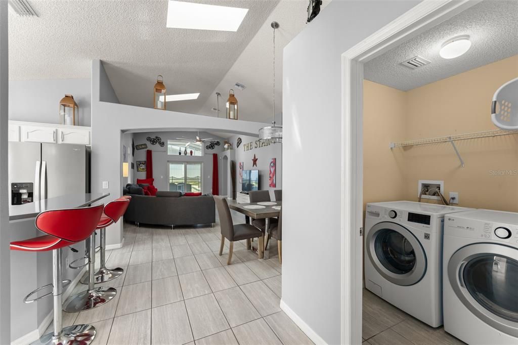 For Sale: $499,000 (5 beds, 4 baths, 2136 Square Feet)