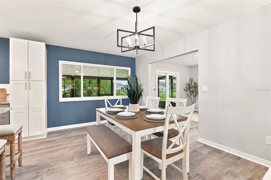 For Sale: $249,900 (3 beds, 2 baths, 1343 Square Feet)