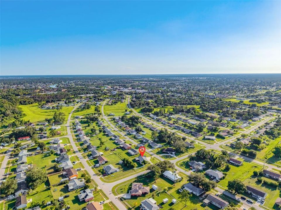 For Sale: $249,900 (3 beds, 2 baths, 1343 Square Feet)