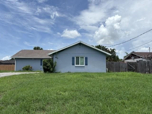 For Sale: $339,000 (3 beds, 2 baths, 1408 Square Feet)