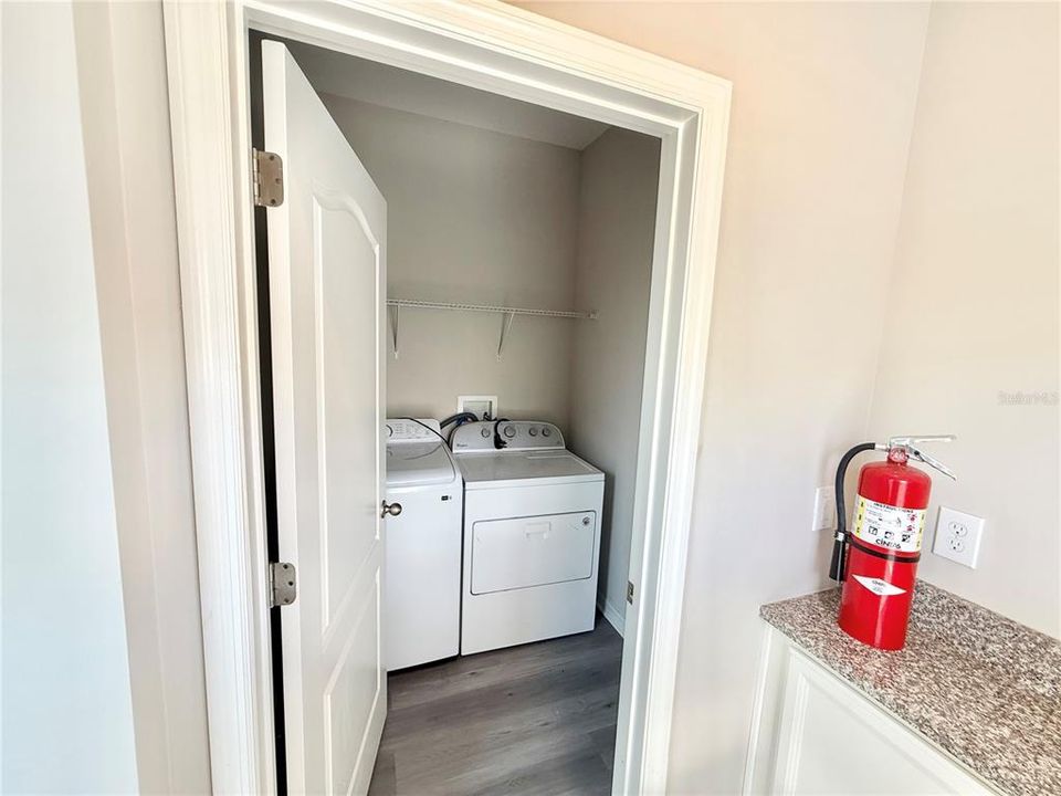В аренду: $2,700 (3 спален, 2 ванн, 1466 Квадратных фут)