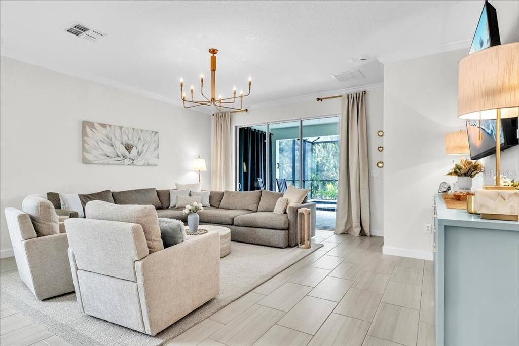 Active With Contract: $474,900 (3 beds, 2 baths, 2129 Square Feet)