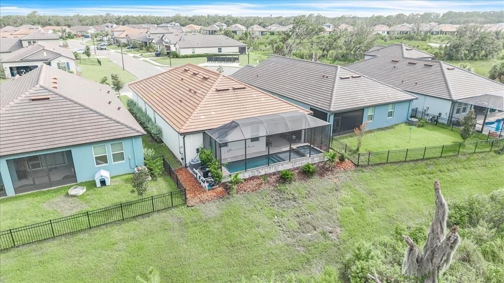 Active With Contract: $474,900 (3 beds, 2 baths, 2129 Square Feet)