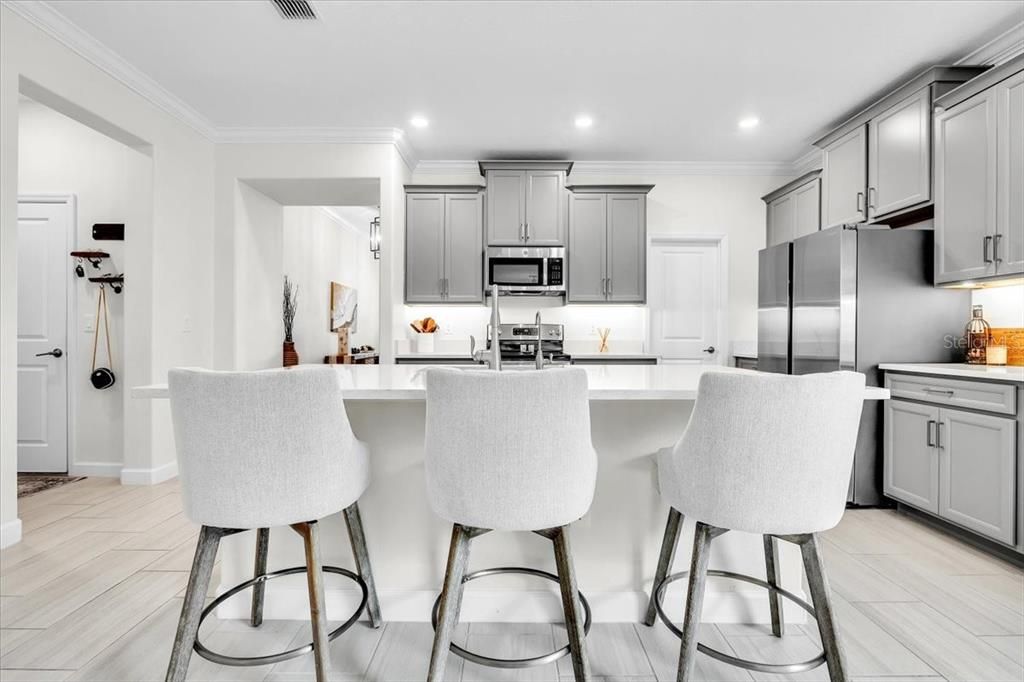Active With Contract: $474,900 (3 beds, 2 baths, 2129 Square Feet)
