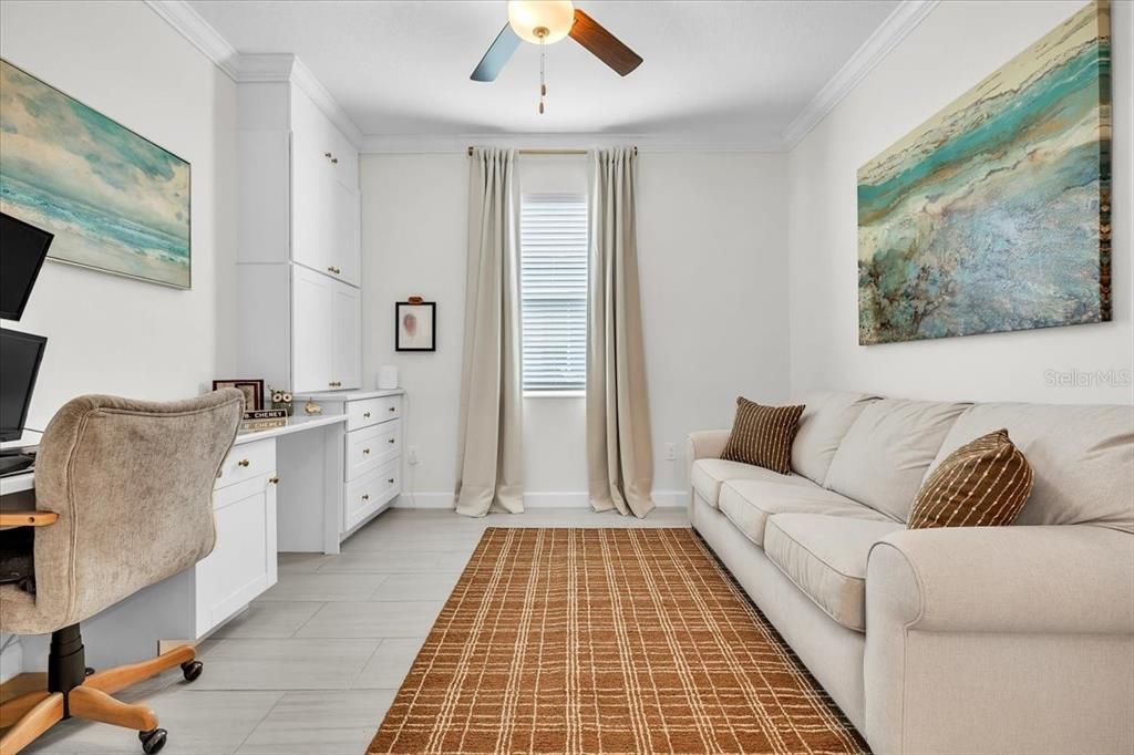 Active With Contract: $474,900 (3 beds, 2 baths, 2129 Square Feet)