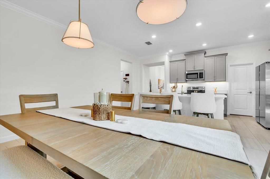 Active With Contract: $474,900 (3 beds, 2 baths, 2129 Square Feet)