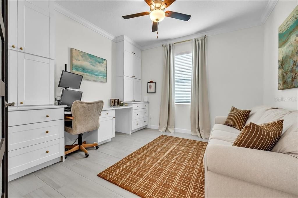 Active With Contract: $474,900 (3 beds, 2 baths, 2129 Square Feet)
