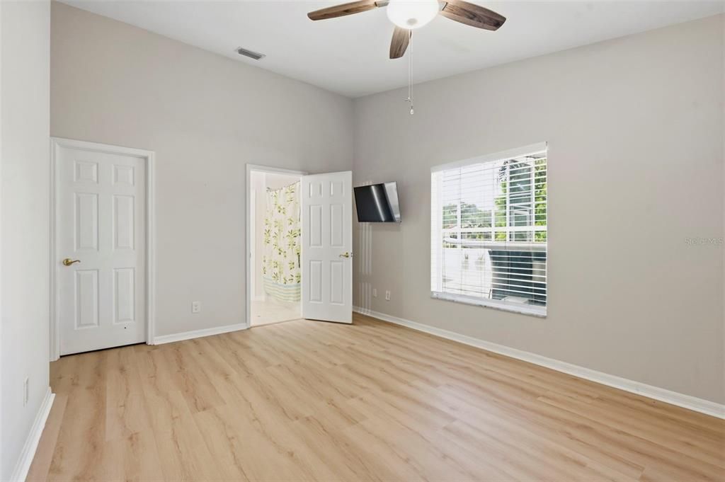 For Sale: $749,000 (4 beds, 3 baths, 2569 Square Feet)