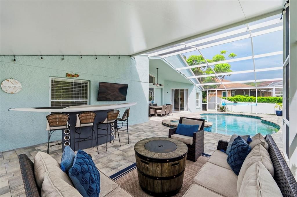For Sale: $749,000 (4 beds, 3 baths, 2569 Square Feet)