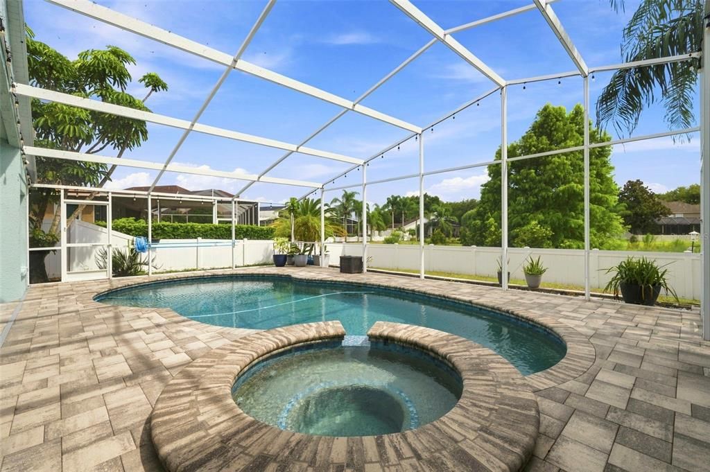 For Sale: $749,000 (4 beds, 3 baths, 2569 Square Feet)