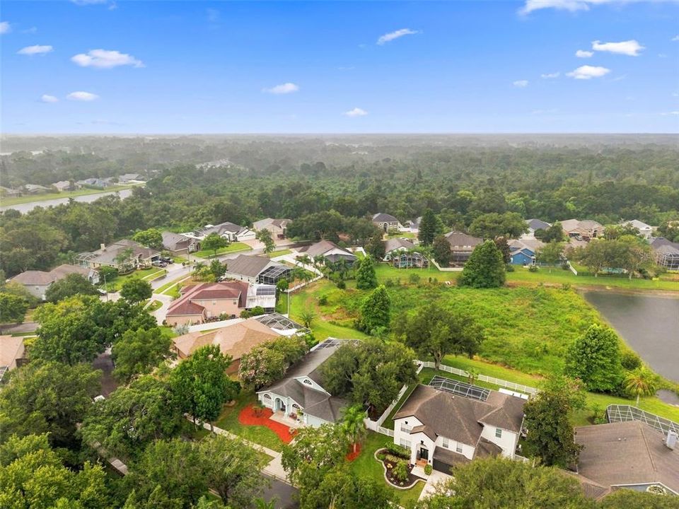 For Sale: $749,000 (4 beds, 3 baths, 2569 Square Feet)