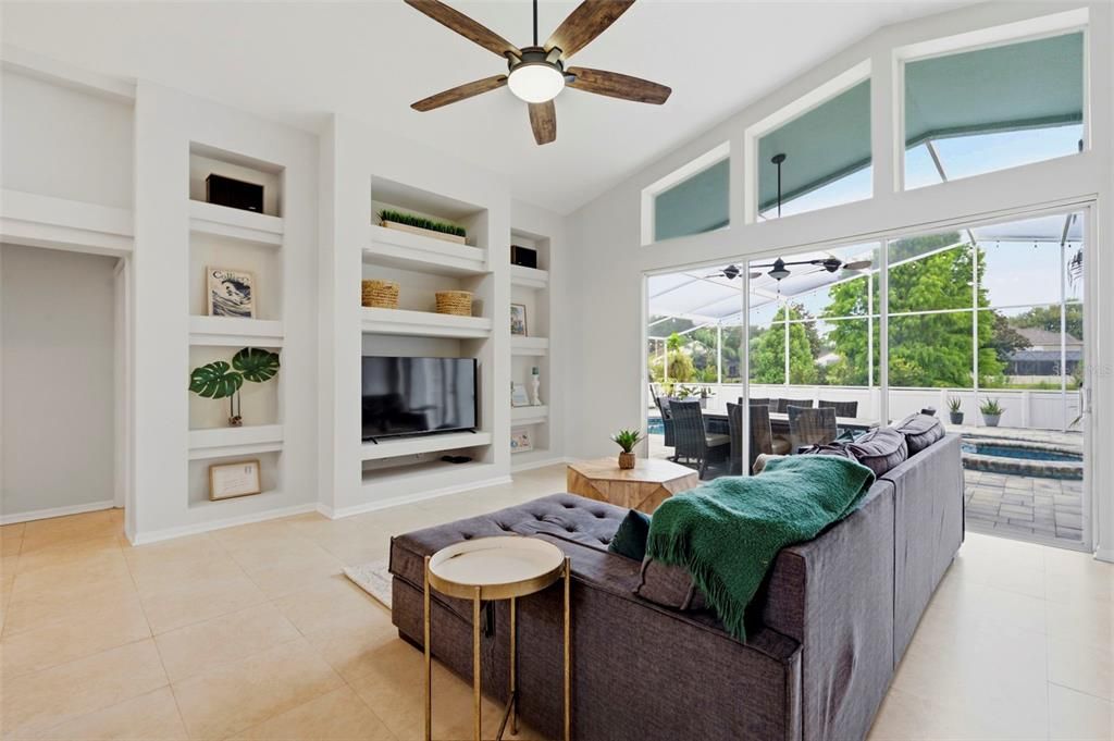 For Sale: $749,000 (4 beds, 3 baths, 2569 Square Feet)