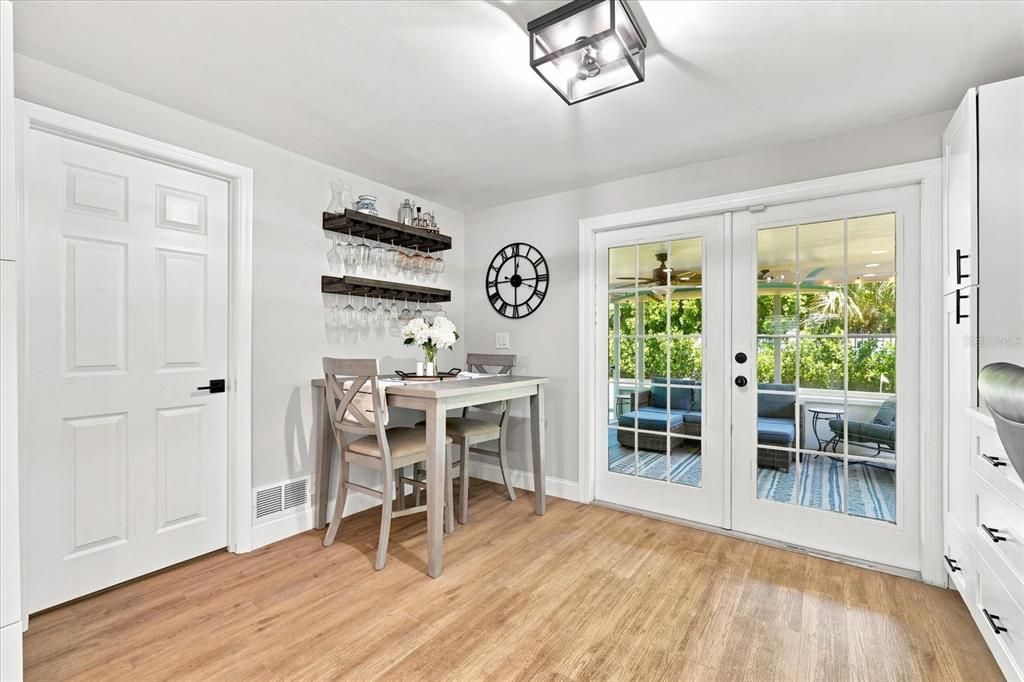 В аренду: $3,499 (2 спален, 2 ванн, 1079 Квадратных фут)