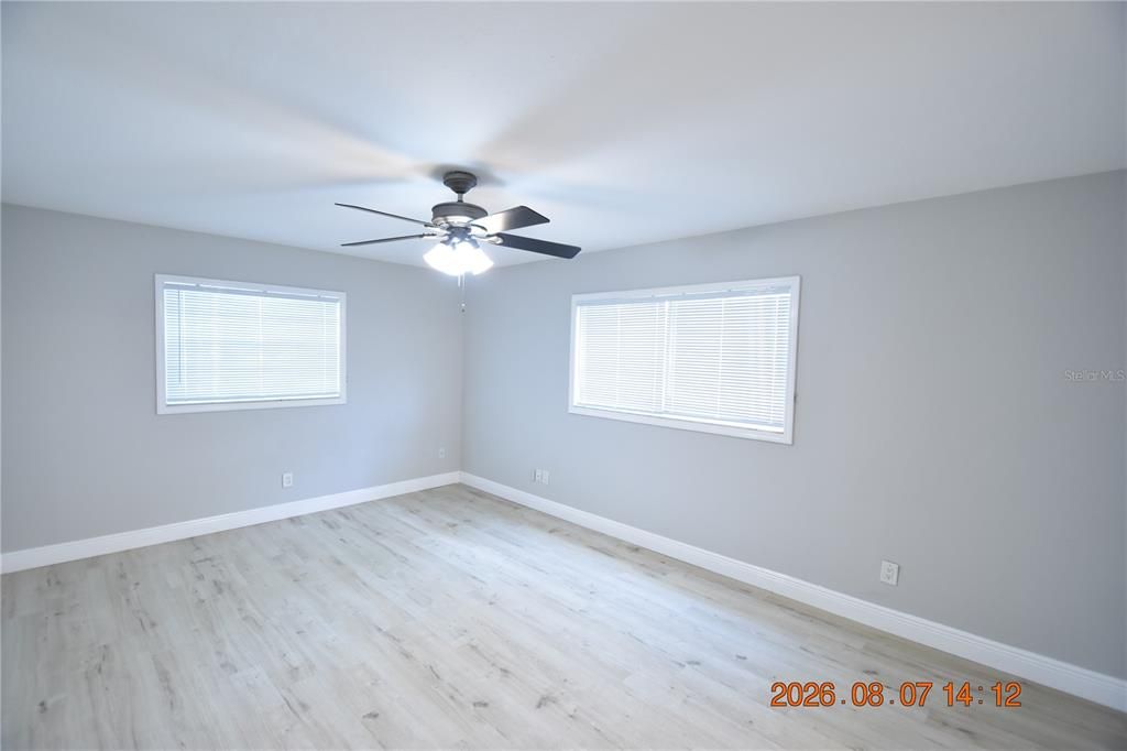 For Rent: $2,450 (3 beds, 2 baths, 1858 Square Feet)