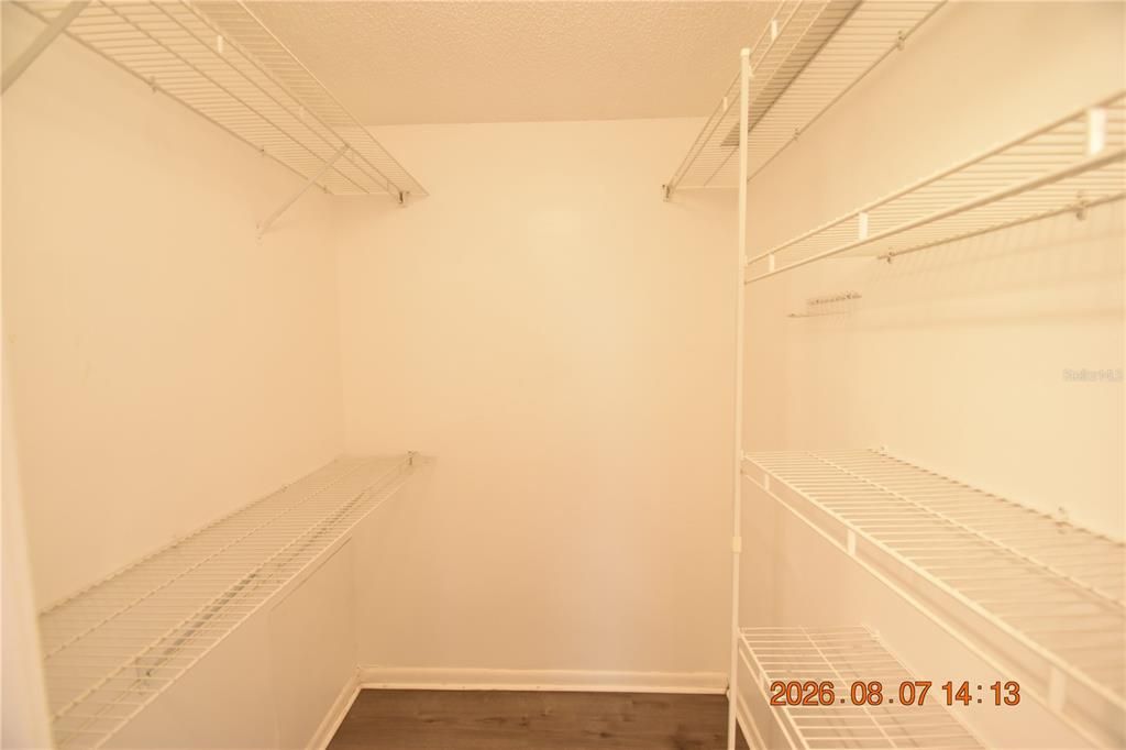 For Rent: $2,450 (3 beds, 2 baths, 1858 Square Feet)