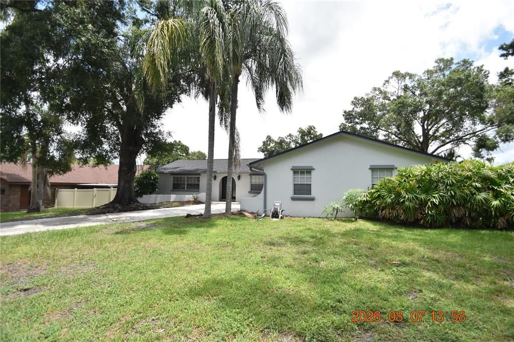 For Rent: $2,450 (3 beds, 2 baths, 1858 Square Feet)