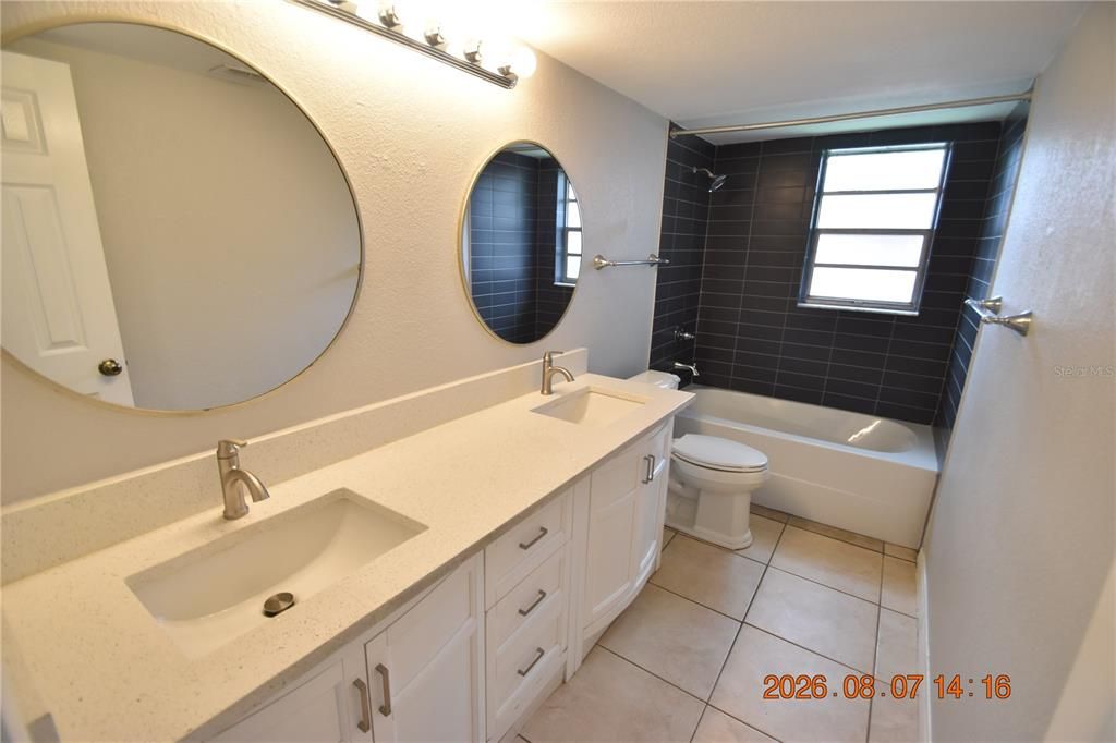 For Rent: $2,450 (3 beds, 2 baths, 1858 Square Feet)