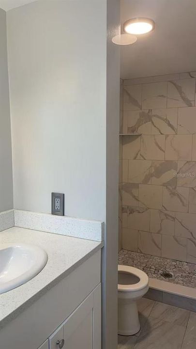 For Rent: $1,700 (2 beds, 2 baths, 938 Square Feet)