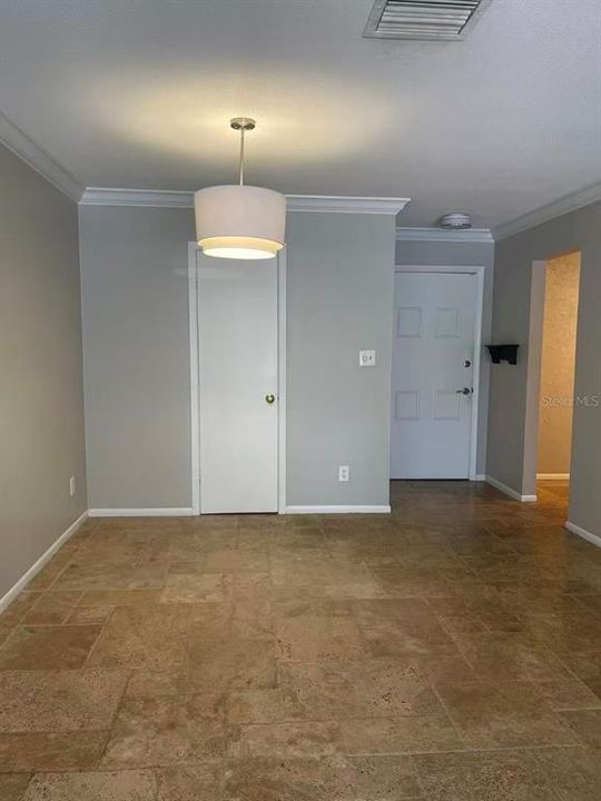 For Rent: $1,700 (2 beds, 2 baths, 938 Square Feet)