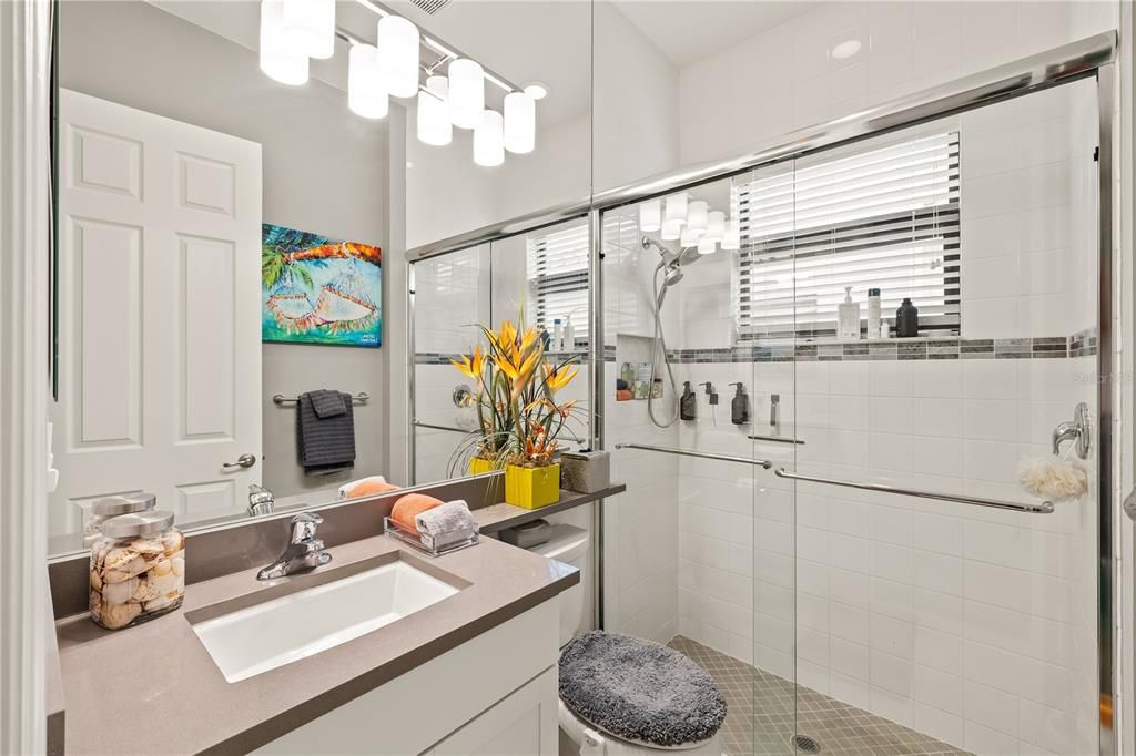 For Sale: $734,900 (3 beds, 3 baths, 2484 Square Feet)