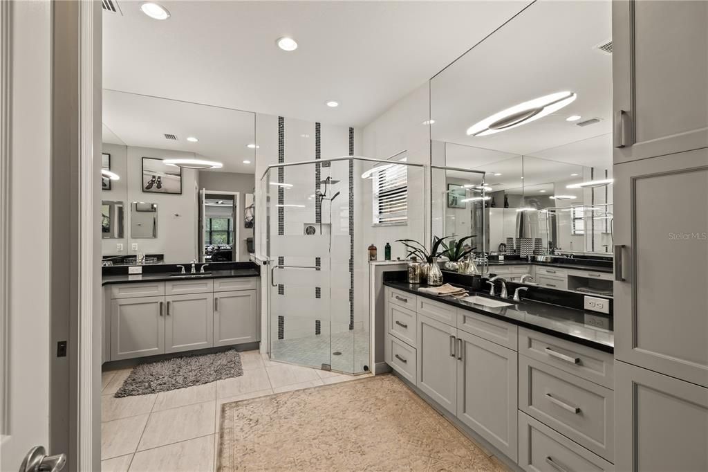 For Sale: $734,900 (3 beds, 3 baths, 2484 Square Feet)