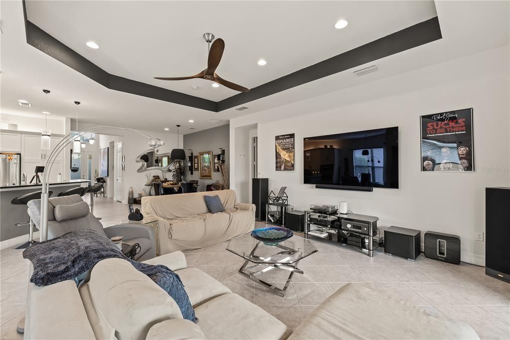 For Sale: $734,900 (3 beds, 3 baths, 2484 Square Feet)