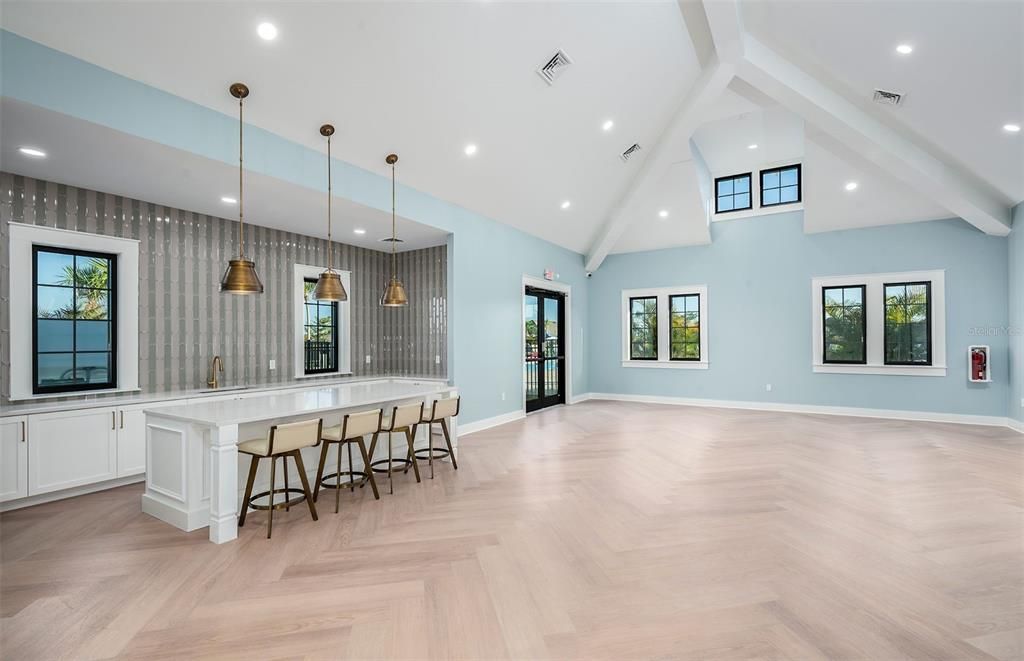 En Venta: $694,390 (4 camas, 3 baños, 3071 Pies cuadrados)