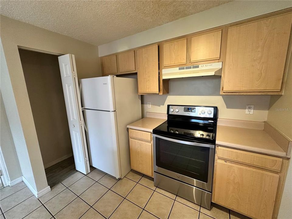 В аренду: $1,499 (1 спален, 1 ванн, 643 Квадратных фут)