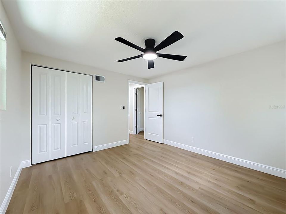 En Venta: $420,000 (3 camas, 2 baños, 1380 Pies cuadrados)