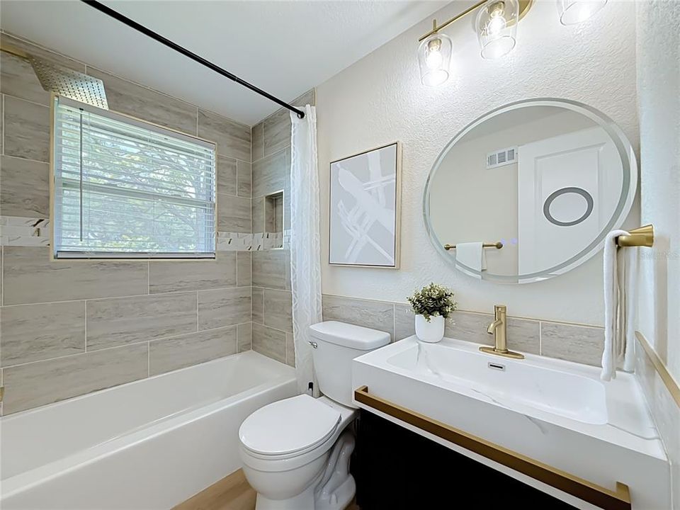 En Venta: $420,000 (3 camas, 2 baños, 1380 Pies cuadrados)