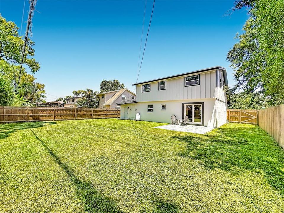 En Venta: $420,000 (3 camas, 2 baños, 1380 Pies cuadrados)