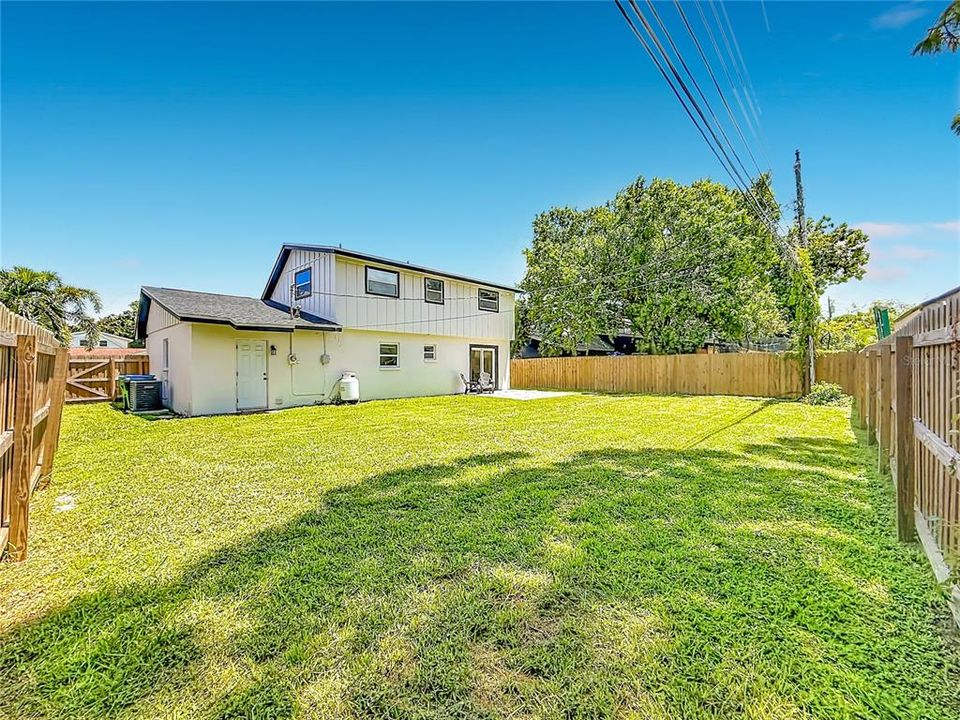 En Venta: $420,000 (3 camas, 2 baños, 1380 Pies cuadrados)