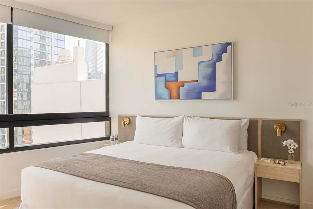 For Sale: $490,000 (1 beds, 1 baths, 530 Square Feet)