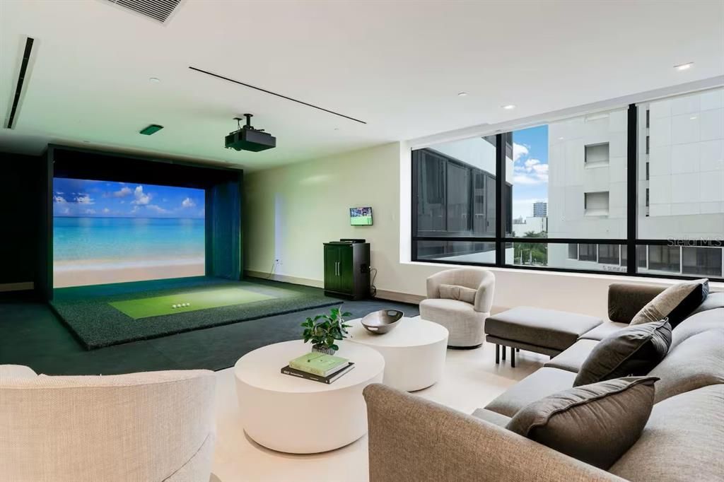 For Sale: $490,000 (1 beds, 1 baths, 530 Square Feet)
