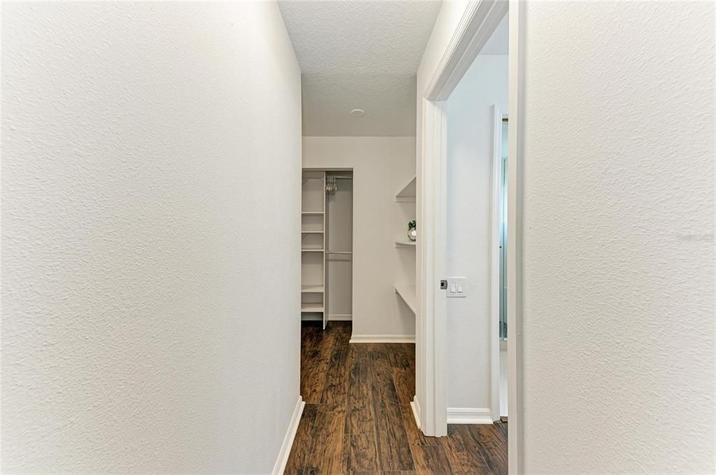 For Sale: $435,000 (3 beds, 2 baths, 1822 Square Feet)