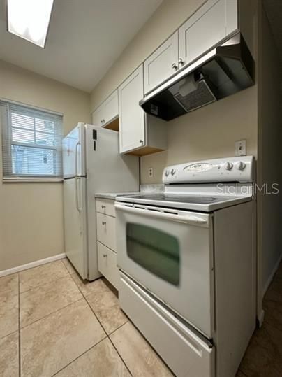 For Rent: $1,500 (2 beds, 1 baths, 780 Square Feet)