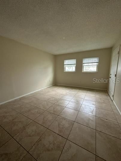 For Rent: $1,500 (2 beds, 1 baths, 780 Square Feet)